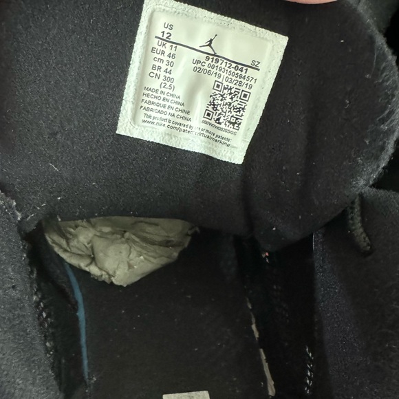 AIR JORDAN 11 RETRO LOW IE - Picture 7 of 11